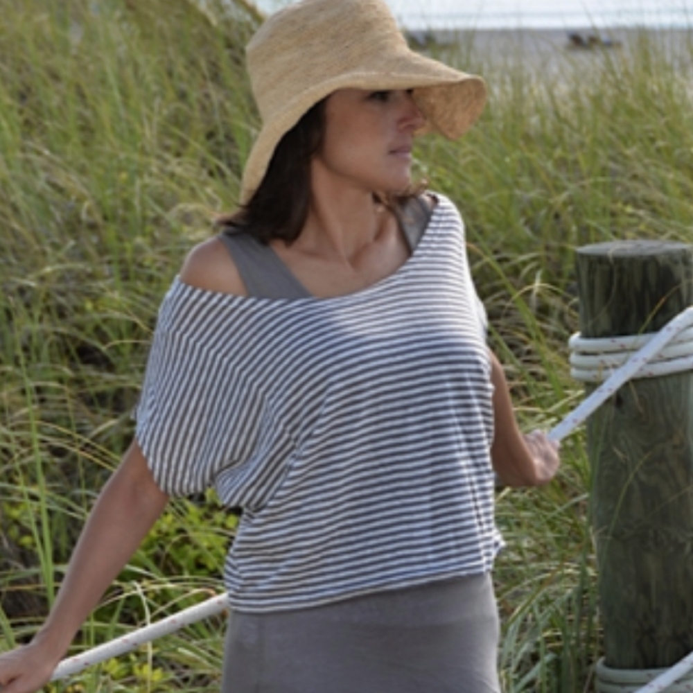 The Earth Collection linen & cotton striped cropped tee